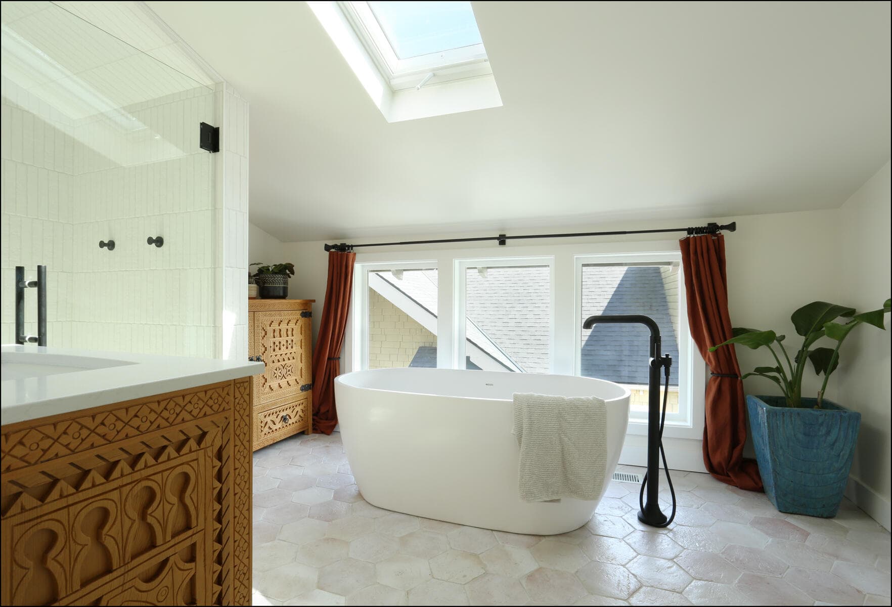 portland, or | scherer bathroom remodel, scherer tub and corner of vanity